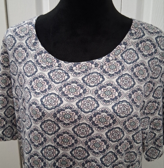 J. Jill Multi Media Floral Design    Size L - Picture 2 of 15